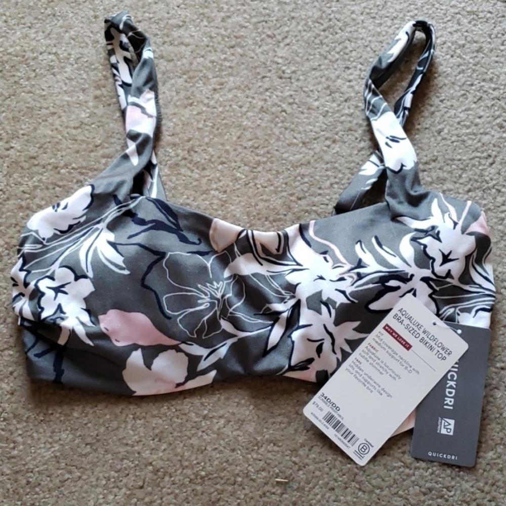 Athleta Aqualuxe Wildflower Bikini Top